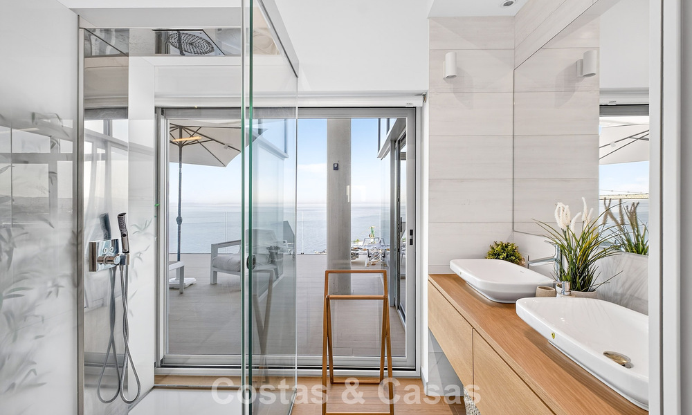 Exclusief hoekpenthouse met panoramisch zeezicht te koop in El Higueron Resort, Benalmadena, Costa del Sol 807410