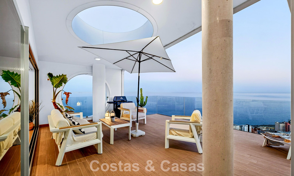 Exclusief hoekpenthouse met panoramisch zeezicht te koop in El Higueron Resort, Benalmadena, Costa del Sol 807424