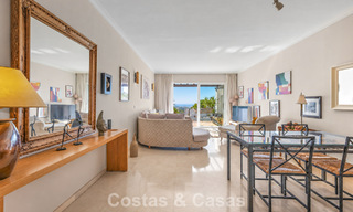 Prachtig penthouse met renovatiemogelijkheden te koop met golf- en zeezicht in La Quinta, Marbella - Benahavis 807665 