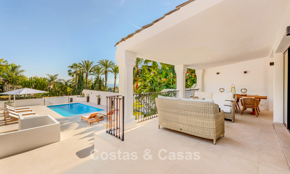 Gelijkvloerse luxevilla met Spaanse boutique bouwstijl te koop in Sierra Blanca op Marbella’s Golden Mile 807640