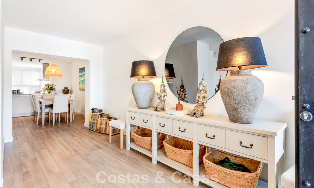 Gelijkvloerse luxevilla met Spaanse boutique bouwstijl te koop in Sierra Blanca op Marbella’s Golden Mile 807658