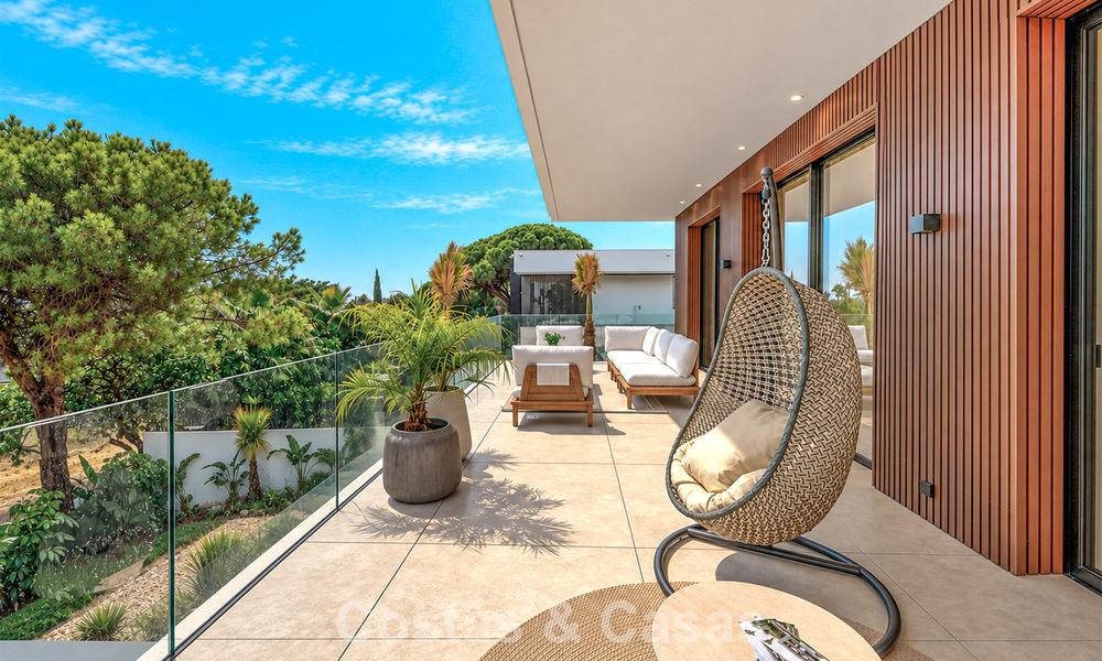 Exclusieve moderne nieuwbouwvilla met panoramisch uitzicht te koop op de befaamde Golden Mile van Marbella 807801