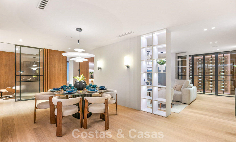 Exclusieve moderne nieuwbouwvilla met panoramisch uitzicht te koop op de befaamde Golden Mile van Marbella 807813