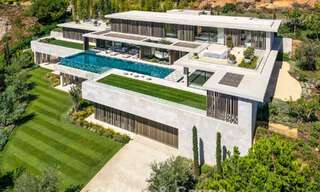 Vooruitstrevende nieuwbouwvilla te koop met spectaculaire vergezichten in La Reserva Club in Sotogrande, Costa del Sol 807909 