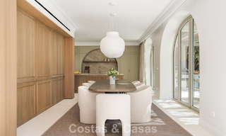Mediterrane luxevilla met Frans-geïnspireerd interieur te koop in het hart van Nueva Andalucia, Marbella 808052 