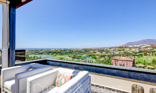 Eigentijdse golf appartementen te koop in Hoyo 19, op een 5-sterren golfresort, New Golden Mile, Marbella - Benahavis 807494 