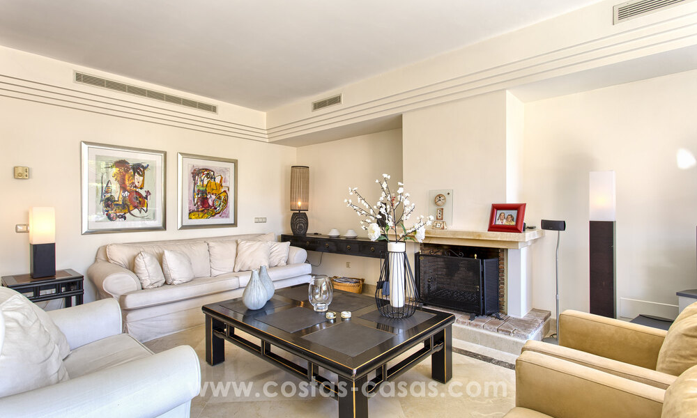 Appartementen te koop in La Alzambra, op loopafstand van Puerto Banus in Nueva Andalucia, Marbella 807710