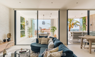 Luxe duplex penthouse met panoramisch uitzicht te koop in Nueva Andalucia’s golfvallei, Marbella 808096 
