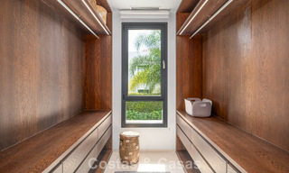 Hedendaagse luxe villa met minimalistisch design te koop in Nueva Andalucia, Marbella 808109 
