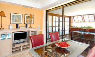 Appartementen in een hotel te koop direct aan het strand in Puerto Banus - Marbella 32072 
