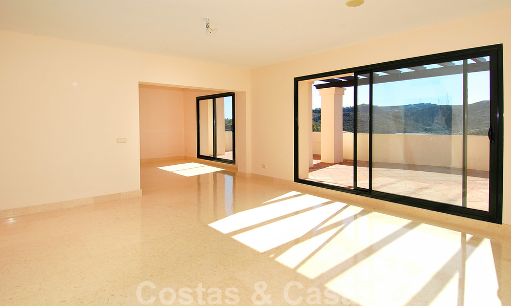 Luxe eerstelijnsgolf appartementen te koop in Marbella - Benahavis 23842