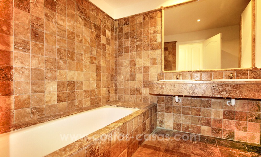 Luxe frontline golf appartementen te koop in Marbella - Benahavis 791125