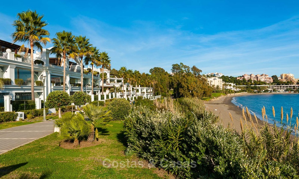 Estepona te koop: Beachfont luxe appartementen, Estepona, Costa del Sol 7976