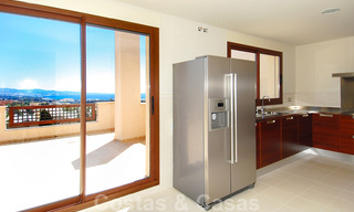 Luxe penthouse appartementen te koop nabij Puerto Banus in Nueva Andalucia, Marbella 30626 