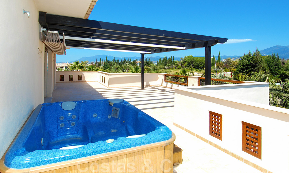 Luxe penthouse appartementen te koop nabij Puerto Banus in Nueva Andalucia, Marbella 30630