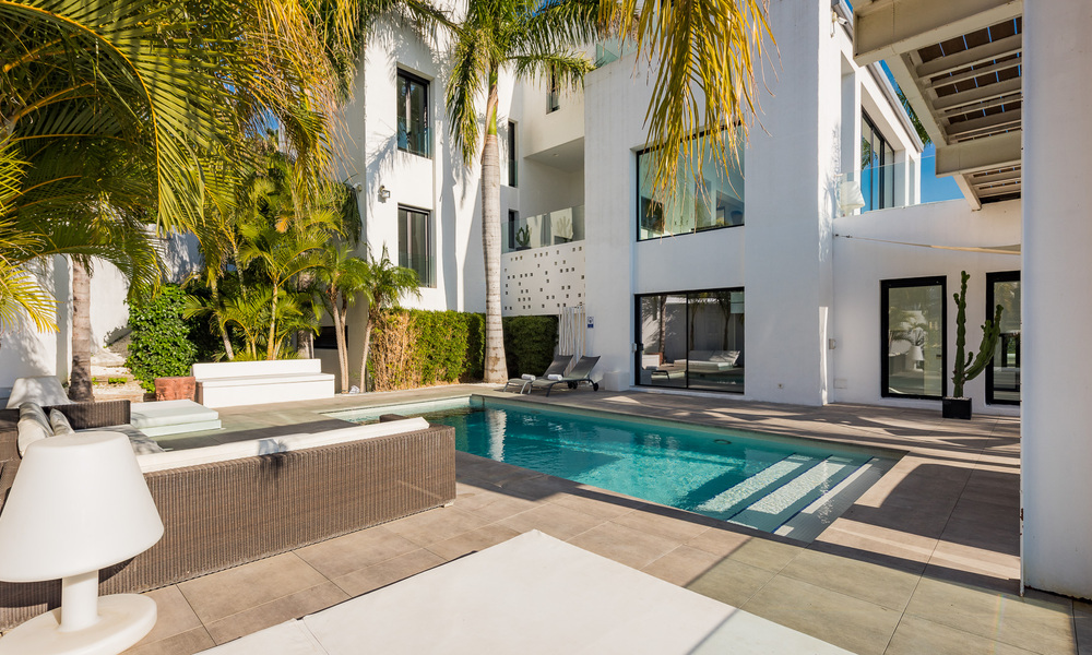 Exclusieve moderne villa te koop nabij golfcourse, Marbella – Benahavis 37635