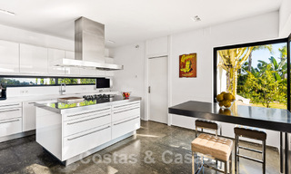 Moderne luxevilla te koop in een golfwijk in Marbella - Benahavis 49497 