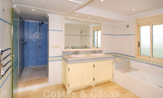 Exclusieve beachfront villa te koop in prestigieuze urbanisatie in oost Marbella 30527 
