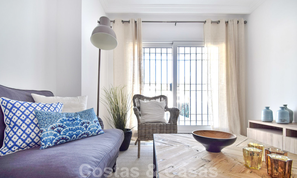 Goedkope appartementen te koop in een omheind resort in Nueva Andalucia te Marbella 20697
