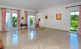 Luxe villa te koop in kolloniale stijl in Marbella op een groot perceel 22554 