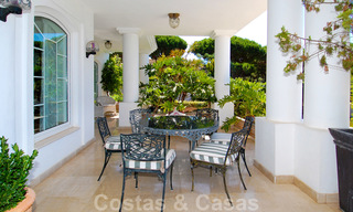 Luxe villa te koop in kolloniale stijl in Marbella op een groot perceel 22573 