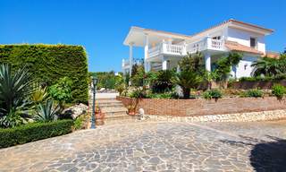 Luxe villa te koop in kolloniale stijl in Marbella op een groot perceel 22578 