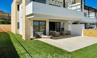 Moderne luxe eerstelijnsgolf appartementen met schitterend golf- en zeezicht te koop in Marbella - Benahavis 23885 