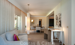 Traditionele Mediterrane luxevilla op een groot perceel te koop op de Golden Mile te Marbella 44211 