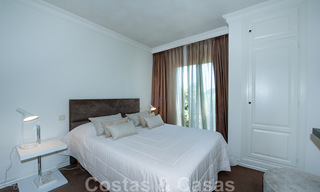 Traditionele Mediterrane luxevilla op een groot perceel te koop op de Golden Mile te Marbella 44220 