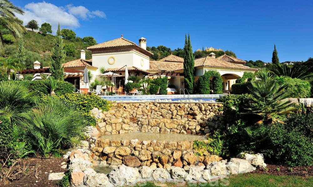 Luxe koopvilla in Andalusiche stijl in La Zagaleta, een exclusief golfresort in Marbella - Benahavis 20440
