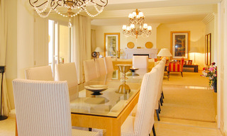 Uniek luxe dubbel-appartement te koop in Nueva Andalucia te Marbella 22919 