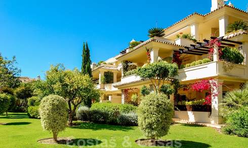 Uniek luxe dubbel-appartement te koop in Nueva Andalucia te Marbella 22925