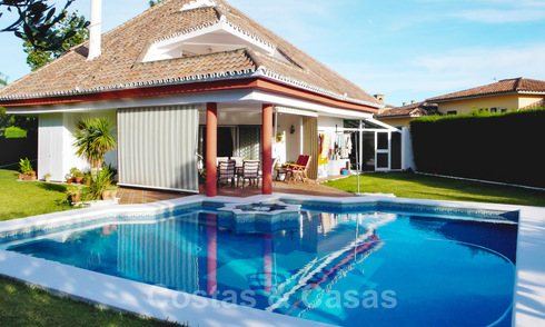 Bijzondere villa te koop, nabij San Pedro op de New Golden MIle, tussen Marbella en Estepona 22747