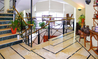 Bijzondere villa te koop, nabij San Pedro op de New Golden MIle, tussen Marbella en Estepona 22757 