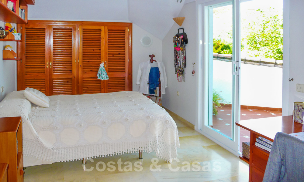 Bijzondere villa te koop, nabij San Pedro op de New Golden MIle, tussen Marbella en Estepona 22759