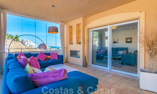 Ruime luxe appartementen en penthouses te koop in een gegeerd complex in Nueva Andalucia, Marbella 20819 