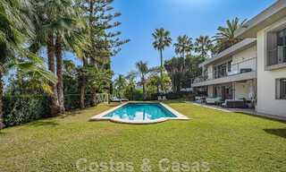 Moderne luxevilla te koop in Nueva Andalucia’s golfvallei, op loopafstand van Puerto Banus, Marbella 51027 