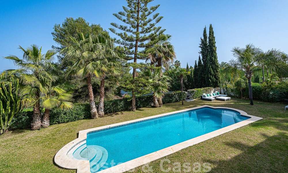 Moderne luxevilla te koop in Nueva Andalucia’s golfvallei, op loopafstand van Puerto Banus, Marbella 51054