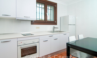Exclusieve villa in een modern-Andalusische stijl te koop in een gated en secure community, Marbella - Benahavis 29498 
