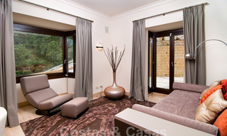 Exclusieve villa in een modern-Andalusische stijl te koop in een gated en secure community, Marbella - Benahavis 29541 