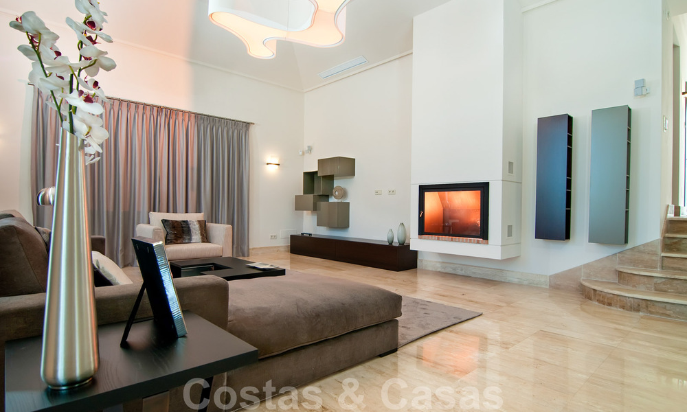 Exclusieve villa in een modern-Andalusische stijl te koop in een gated en secure community, Marbella - Benahavis 29561