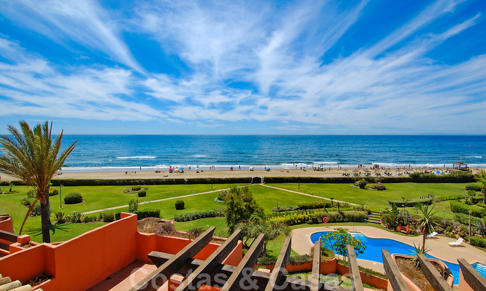 Eerstelijnstrand luxe appartementen en penthouses te koop in Marbella 33859