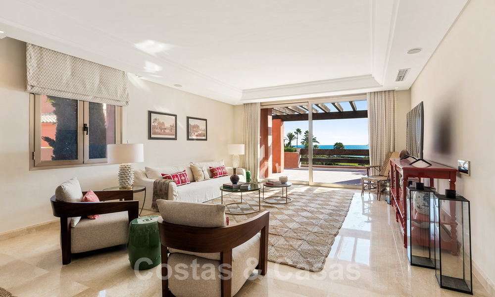 Eerstelijnstrand luxe appartementen en penthouses te koop in Marbella 33878