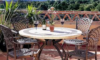 Appartementen te koop met ruime terrassen en zeezicht in Elviria, oost Marbella 20255 