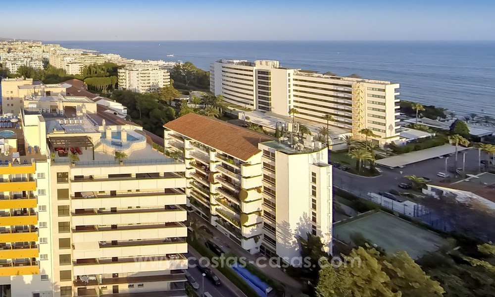 Uniek en exclusief penthouse appartement in moderne stijl te koop in Marbella op de Golden Mile en vlakbij het centrum 22430