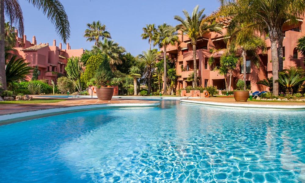 Appartementen en penthouses te koop aan het strand in Marbella oost 21323