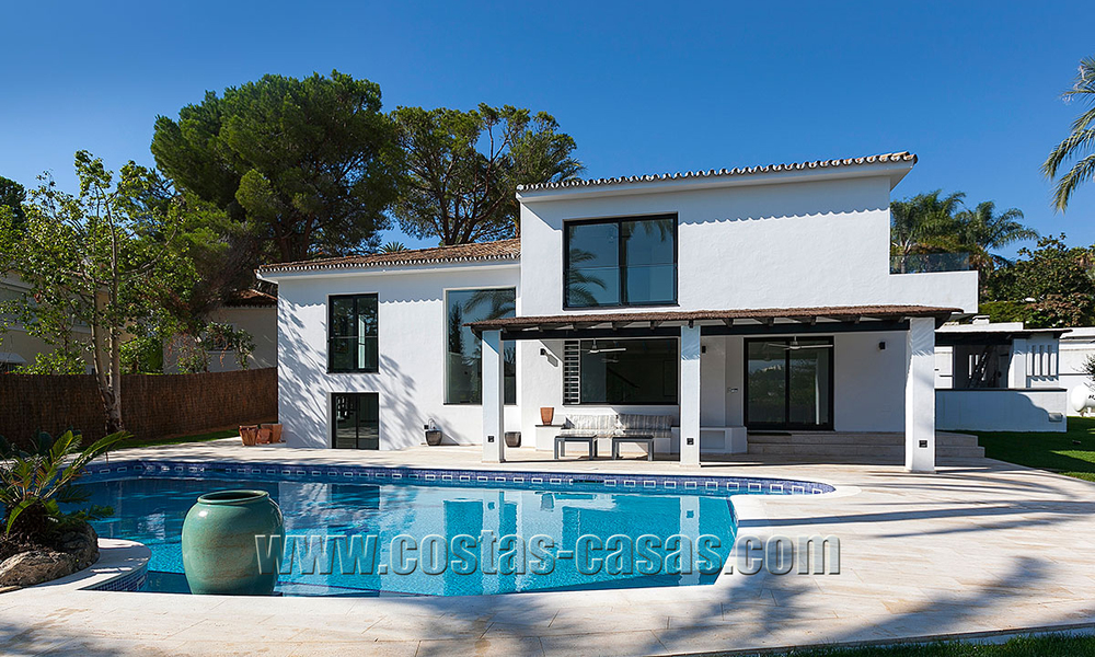Moderne Andalusische villa te koop in Nueva Andalucia te Marbella 23389