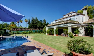 Luxe villa te koop op de Golden Mile in Marbella op wandelafstand van de strandboulevard en Puente Romano 5585 