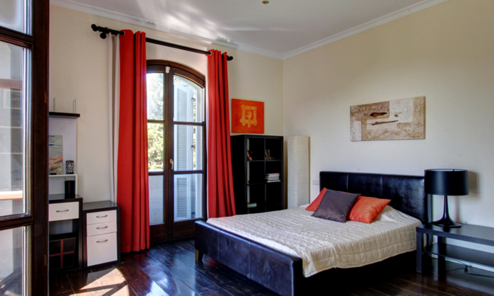 Luxe villa te koop op de Golden Mile in Marbella op wandelafstand van de strandboulevard en Puente Romano 5575