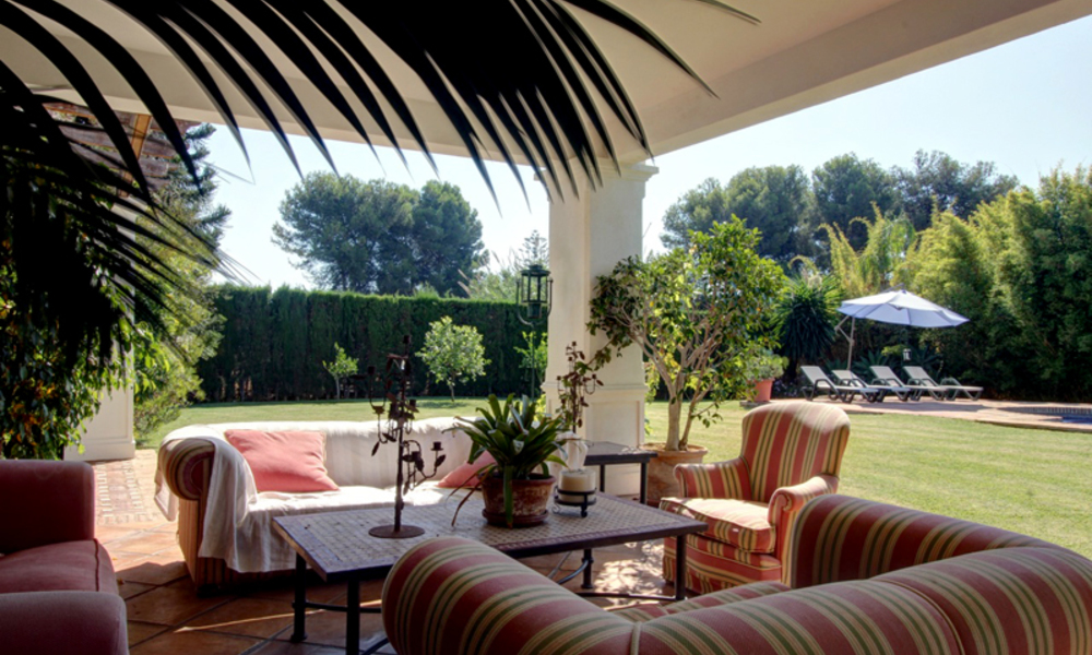 Luxe villa te koop op de Golden Mile in Marbella op wandelafstand van de strandboulevard en Puente Romano 5587
